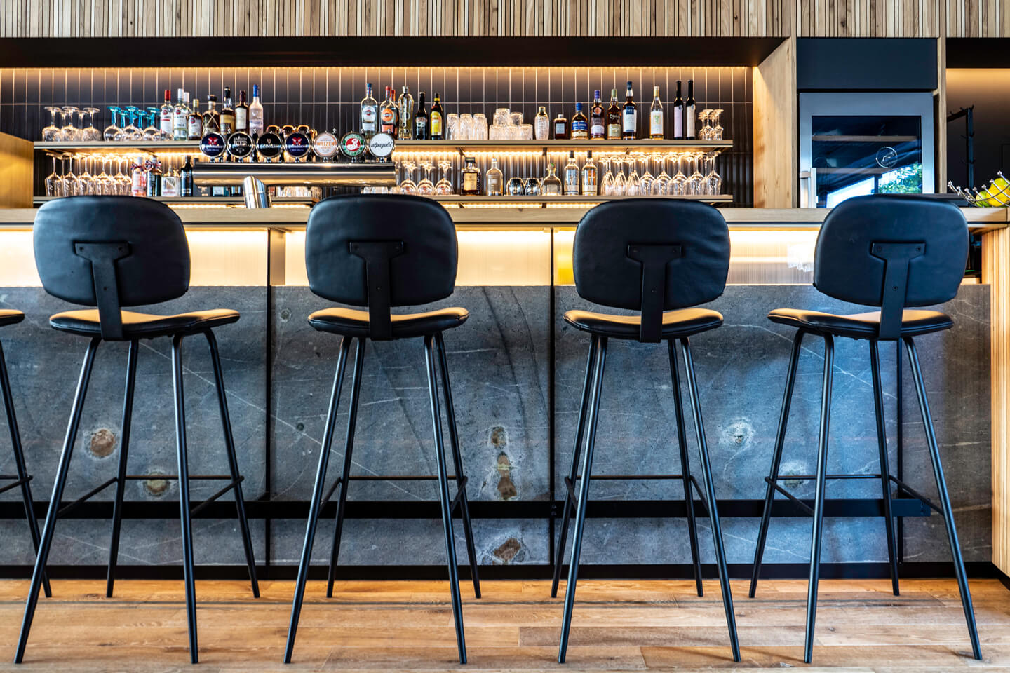 SCANAUA_Restaurant_Bar_Landstrasse_30_9494_Schaan_Liechtenstein_89